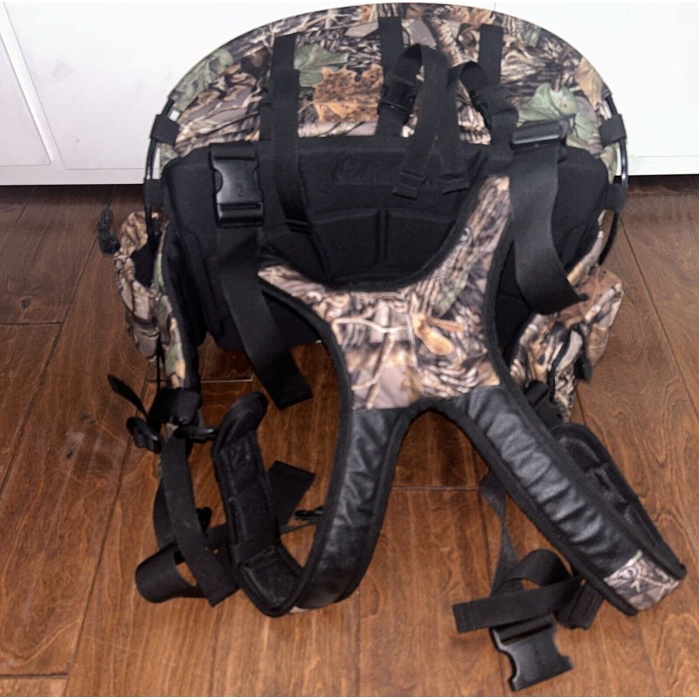Cabela's heavy duty hunting‎ camo day pack / backpack large Lumbar Pack - Picture 2 of 9